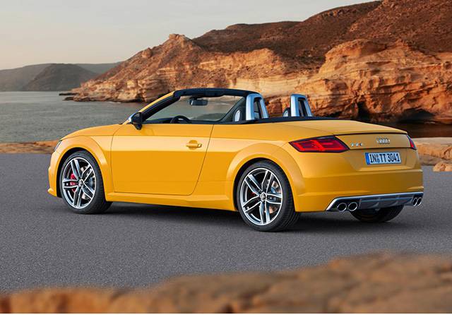 Rear end of the Audi TT S Roadster