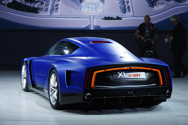 The rear of the Volkswagen XL Sport concept