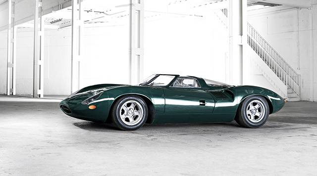 The Jaguar XJ13