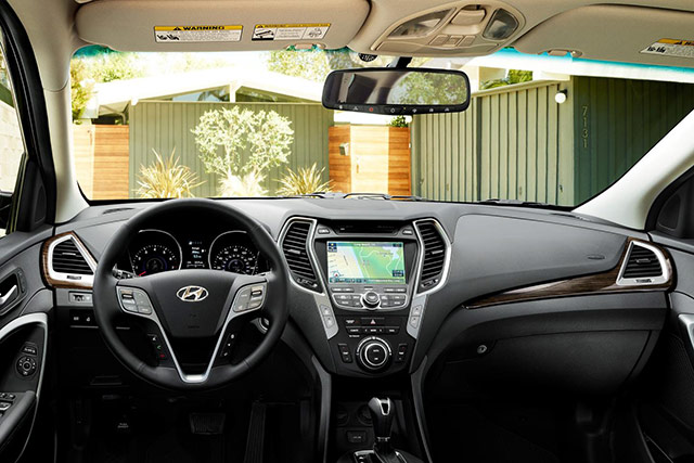 The interior of the 2015 Hyundai Santa Fe