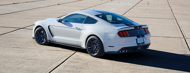 The rear of the Ford Shelby GT350 Mustang