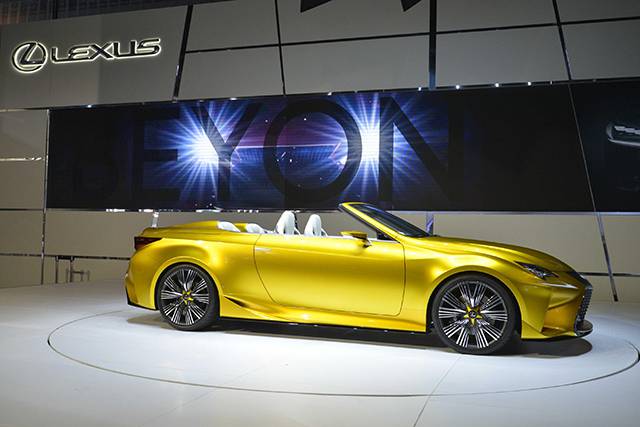 The silhouette of the Lexus LF-C2