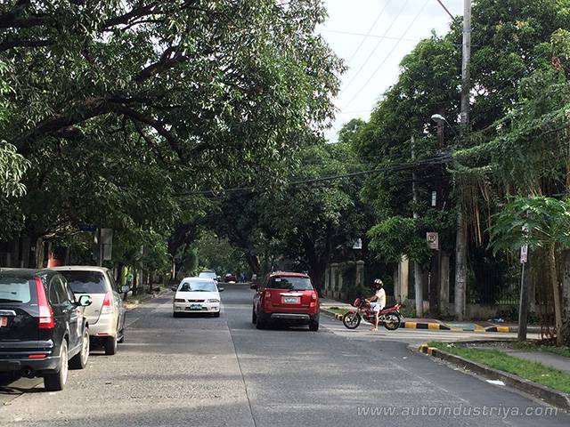 Two-way traffic along Broadway