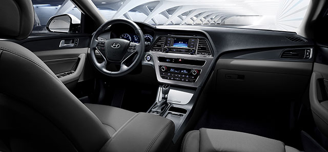 The interior of the 2015 Hyundai Sonata