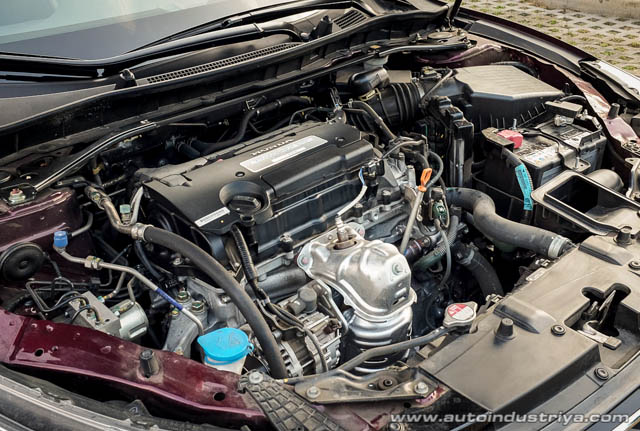 2014 Honda Accord engine shot