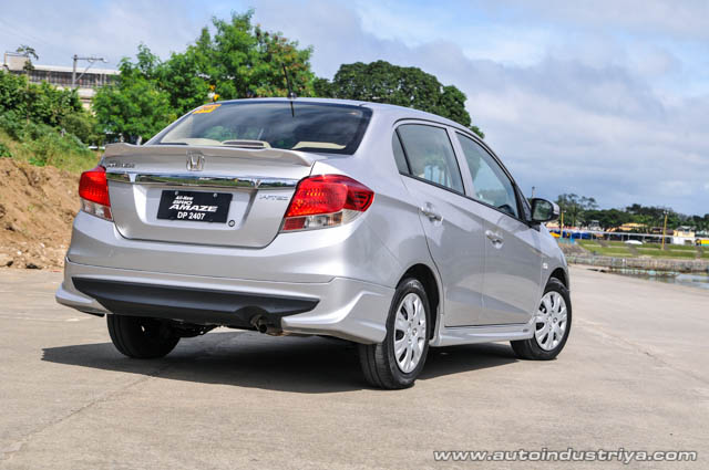 2015 Honda Brio Amaze 1.3S rear shot