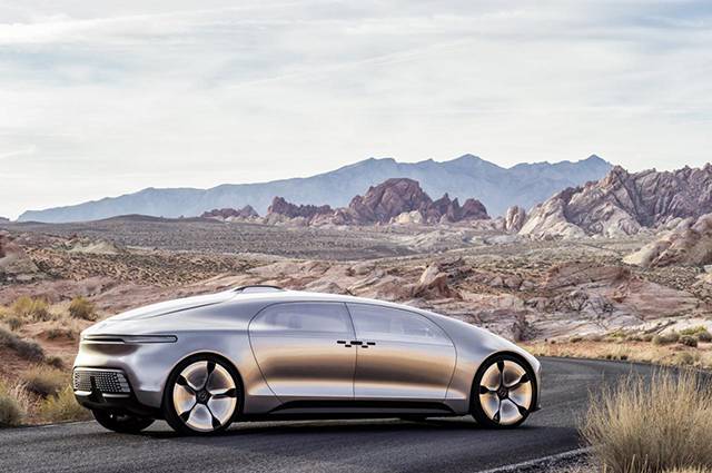 The rear and side of the Mercedes-Benz F 015