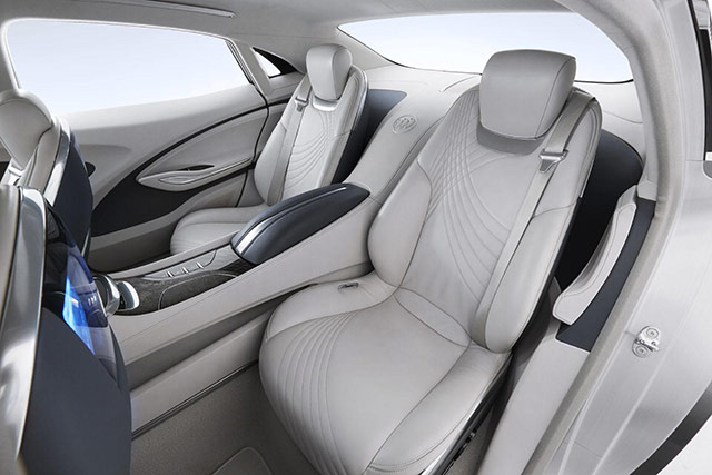 Rear passenger area of the Buick Avenir Concept