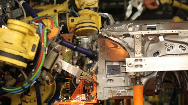 Robots spot welding the Cadillac CT6