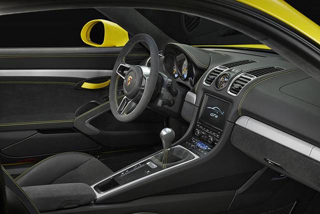 The interior of the Porsche Cayman GT4