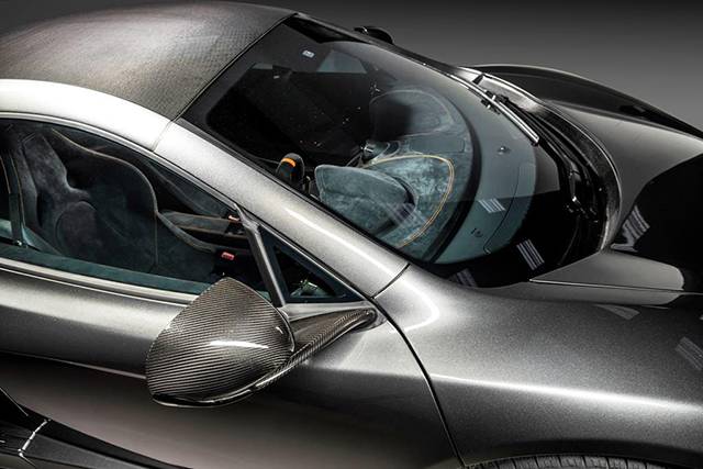 The exterior and interior of the McLaren 650S Project Kilo