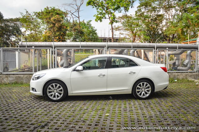 2015 Chevrolet Malibu LTZ rear shot