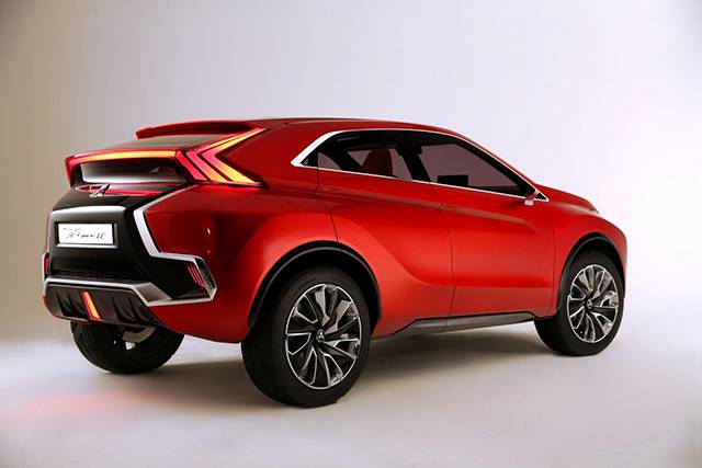The rear and side design of the Mitsubishi XR-PHEV II concept