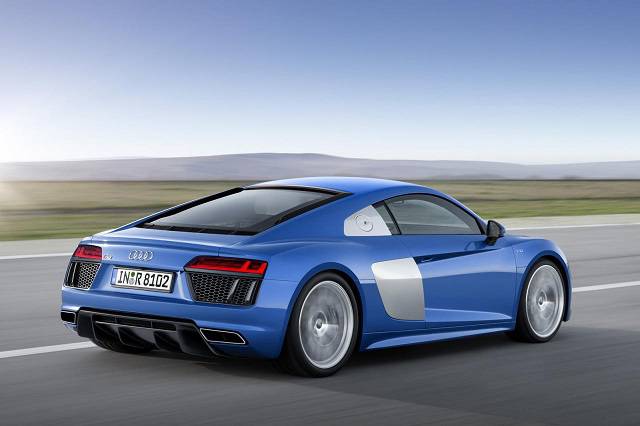 The rear and side of the 2015 Audi R8