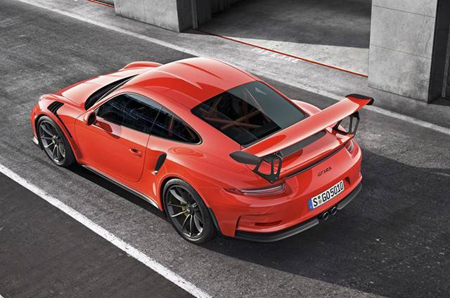 The new Porsche 911 GT3 RS