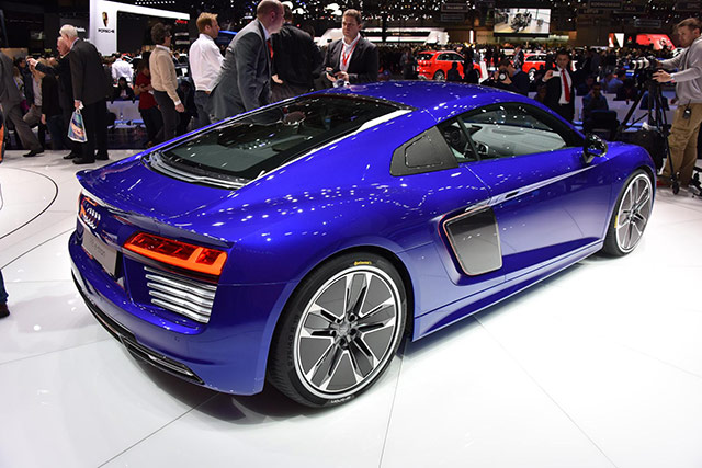 Rear of the 2015 Audi R8 e-tron