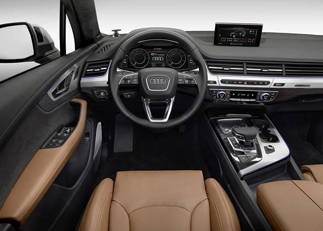 The interior of the Audi Q7 e-tron plug-in diesel hybrid