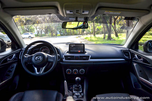 2015 Mazda3 dashboard shot