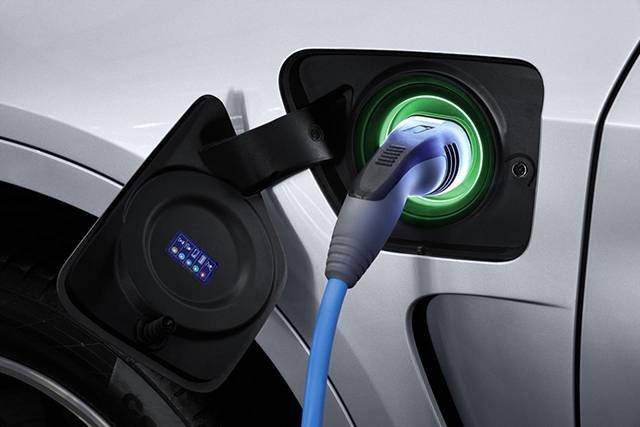The charging dock of the BMW X5 xDrive40e