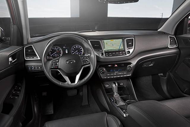 2016 Hyundai Tucson interior