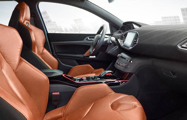 The interior of the Peugeot 308 R Hybrid