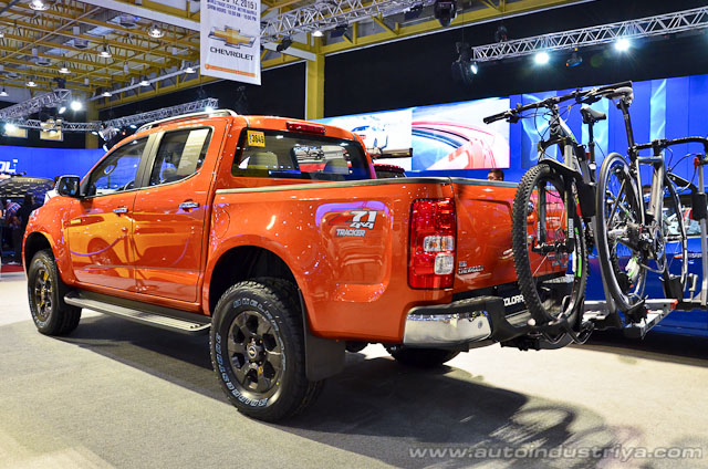 2015 Chevrolet Colorado Tracker rear