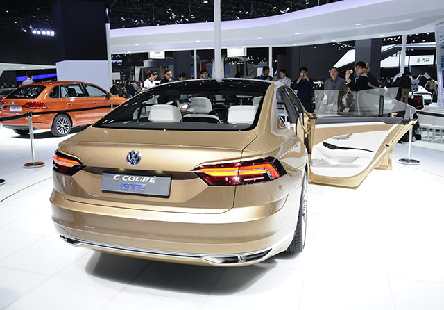 Rear of the Volkswagen C Coupe GTE concept