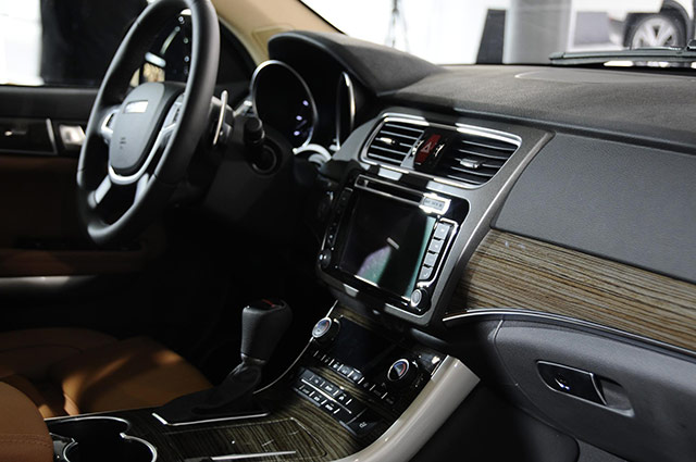 The Great Wall Motors Haval H8 debuts at the 2015 Auto Shanghai