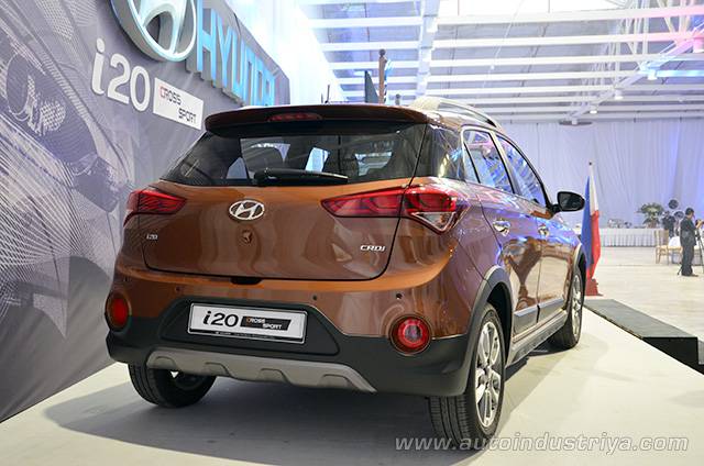 2015 Hyundai i20 Cross Sport rear