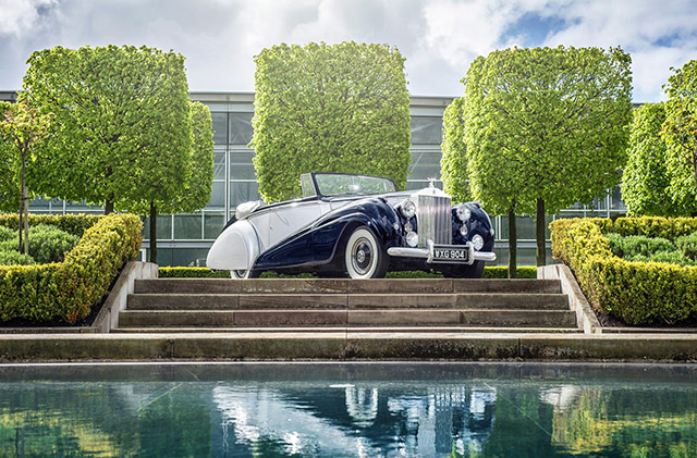 The Rolls-Royce Dawn