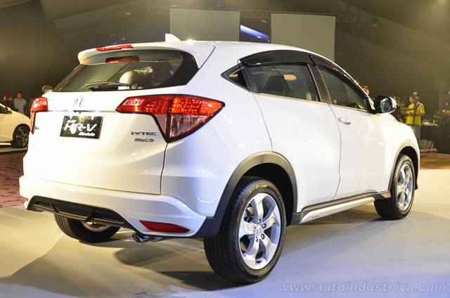 HR-V Modulo rear