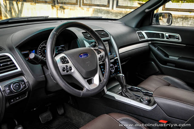 Explorer Sport interior