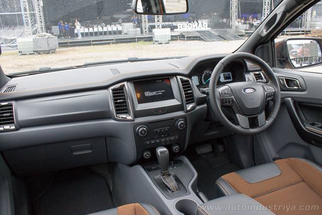 2015 Ford Ranger Wildtrak dashboard