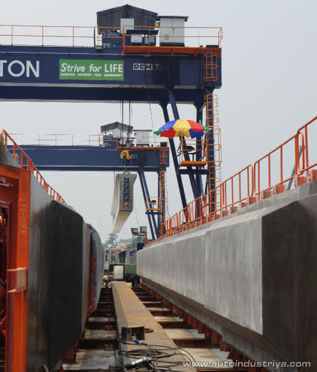 On-going construction at NLEX Harbor Link