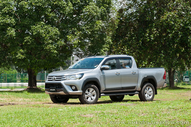 2015 Toyota Hilux