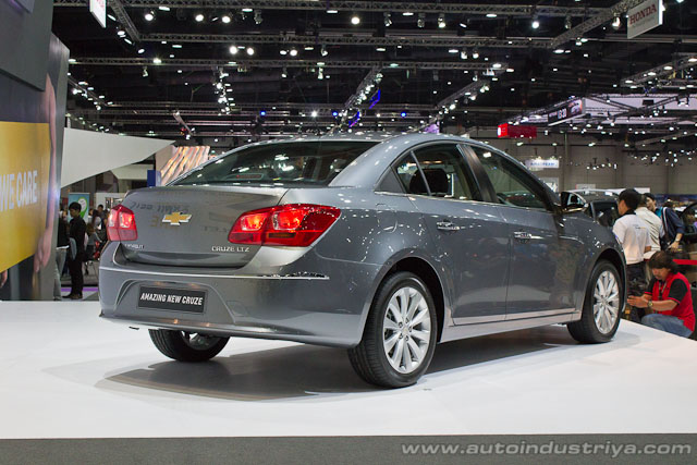 Chevrolet Cruze rear