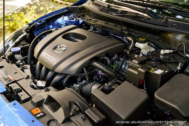 2015 Mazda 2 Drive engine shot