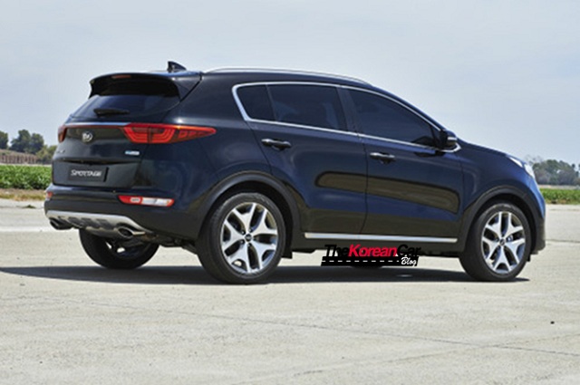 The rear and side of the next-gen Kia Sportage