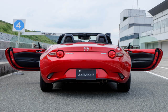 MX-5 rear