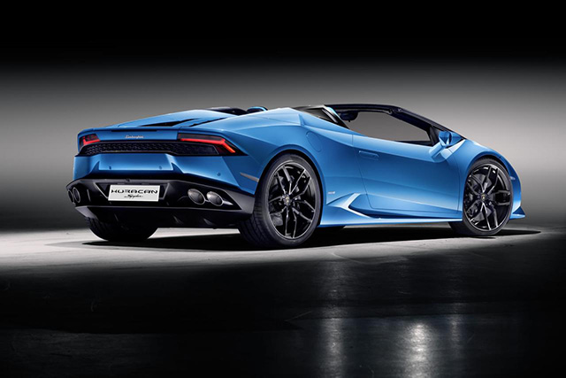 Rear quarter view of the Lamborghini Huracan Spyder