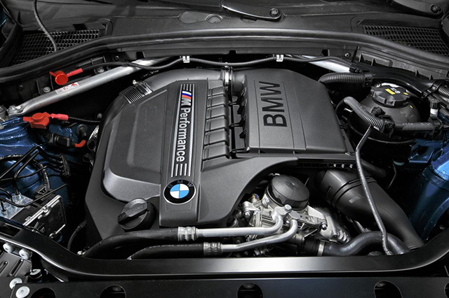 The 3.0-liter TwinPower Turbo inline-six