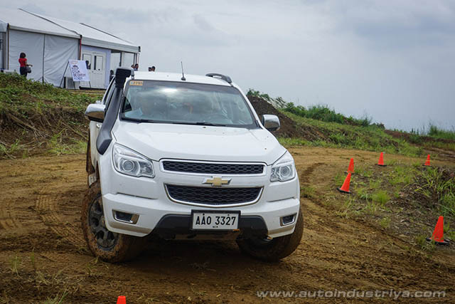 The Chevrolet Colorado Tracker Pro going off-road
