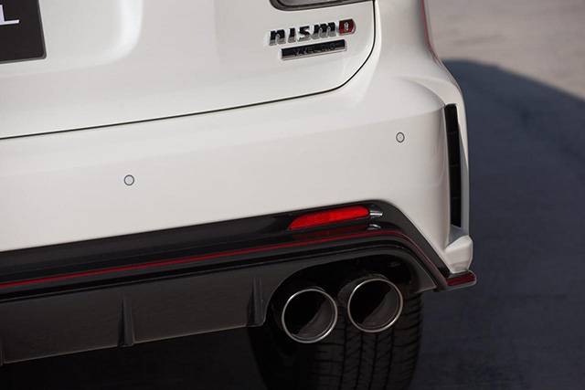 The dual exhaust and NISMO badging on the Nismo Patrol