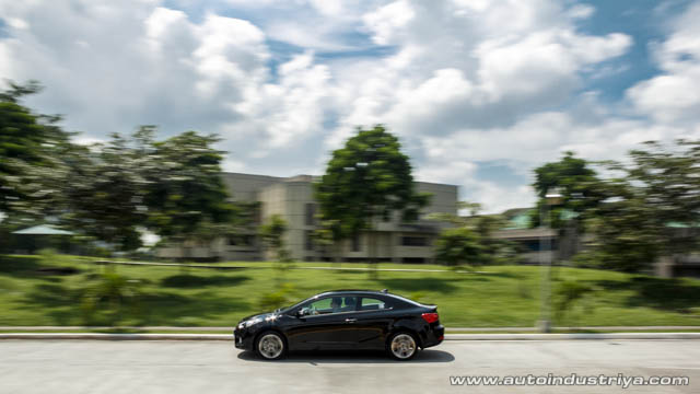 2015 Kia Forte Koup 2.0L AT