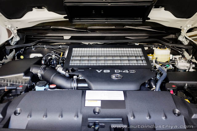 engine land cruiser