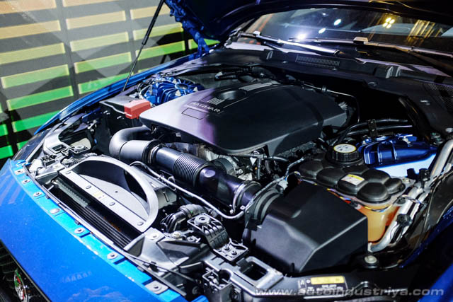 The 2.0-liter turbocharged inline-four of the Jaguar XE