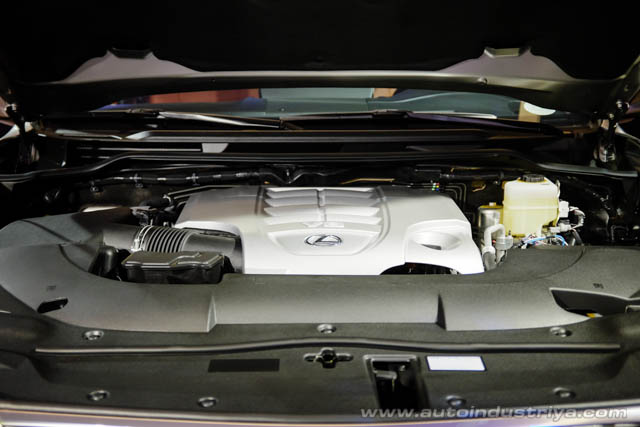 The 5.7-liter V8 motor of the LX570