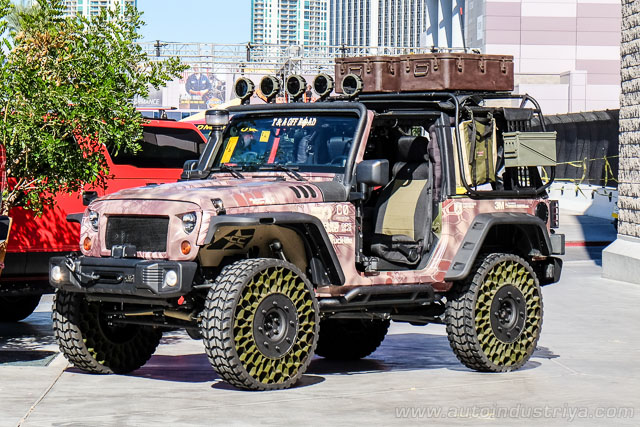 SEMA 2015: Sensory Automotive Overload