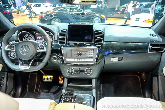 Mercedes-Benz GLS 63 AMG interior