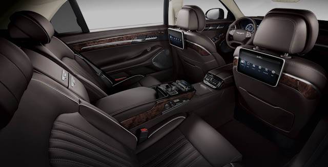 Genesis G90 interior